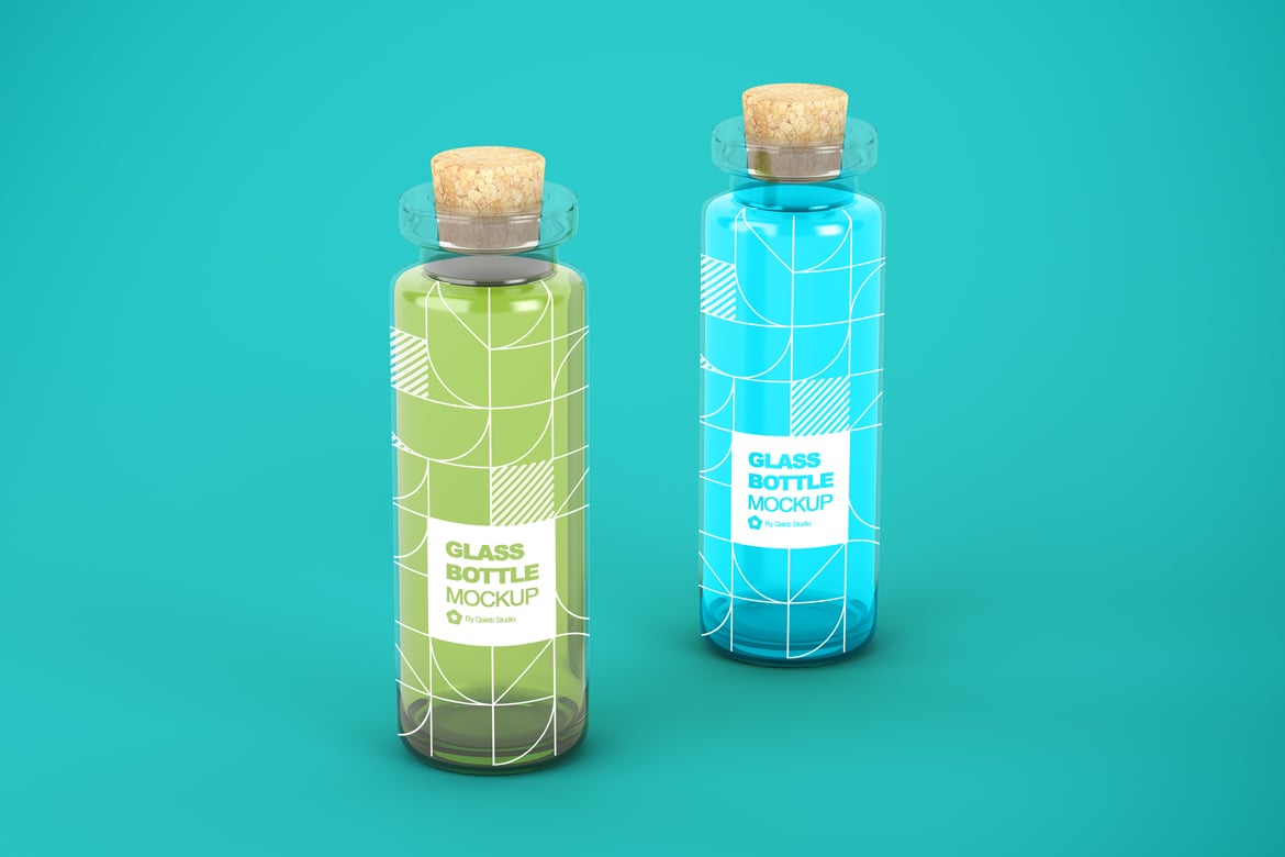 饮料玻璃瓶创意设计样机 Drink Glass Bottle Mockup