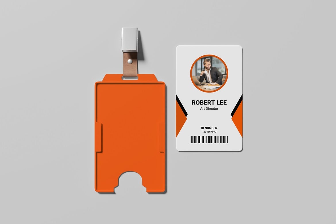 工牌卡套设计展示样机 ID Card Holder Mockup