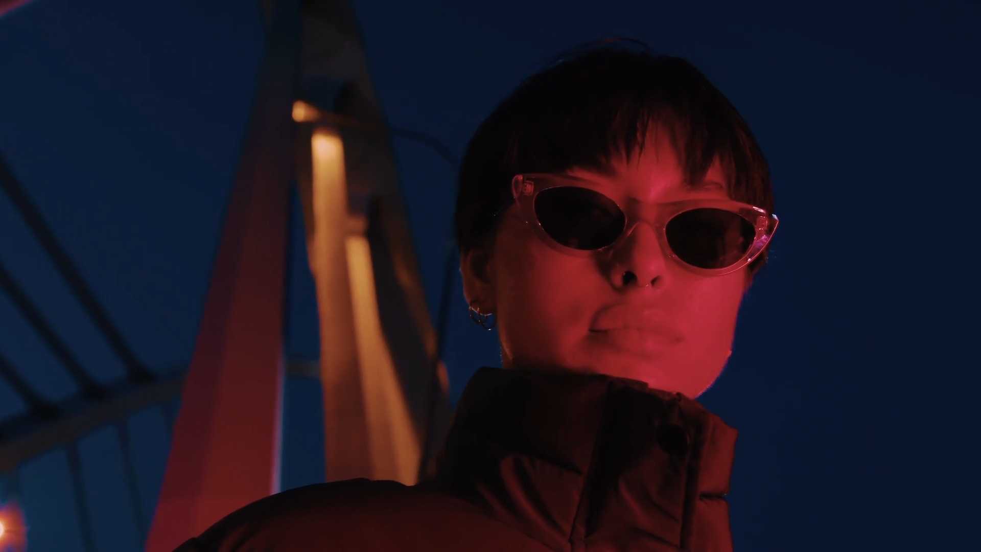 霓虹噪波转场达芬奇模板 Neon Noise Transitions DR DaVinci Resolve