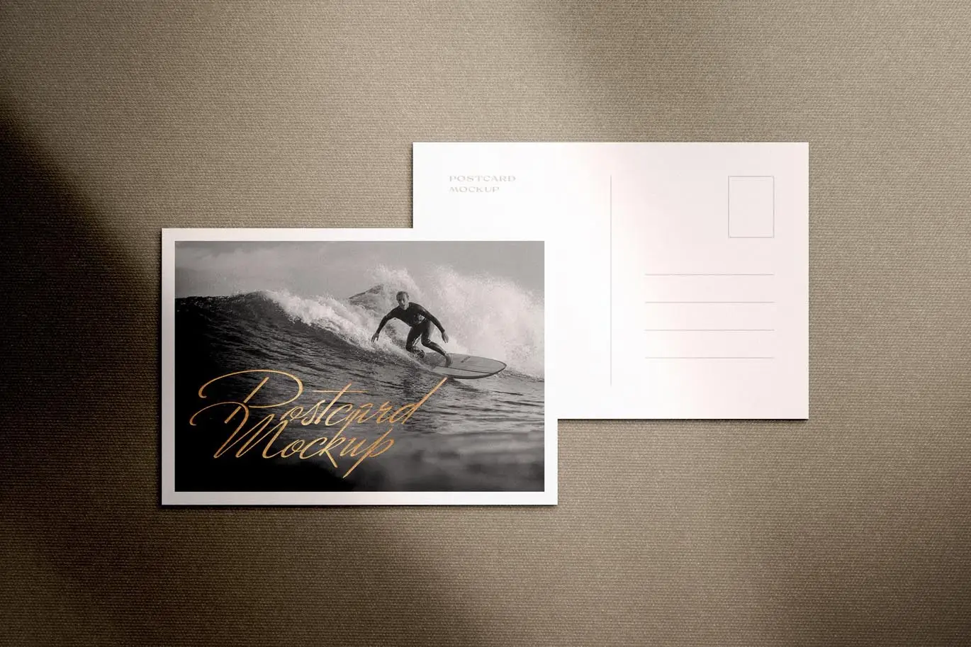 A6尺寸烫金工艺明信片展示样机 A6 Postcard Mockup With Gold Foiling