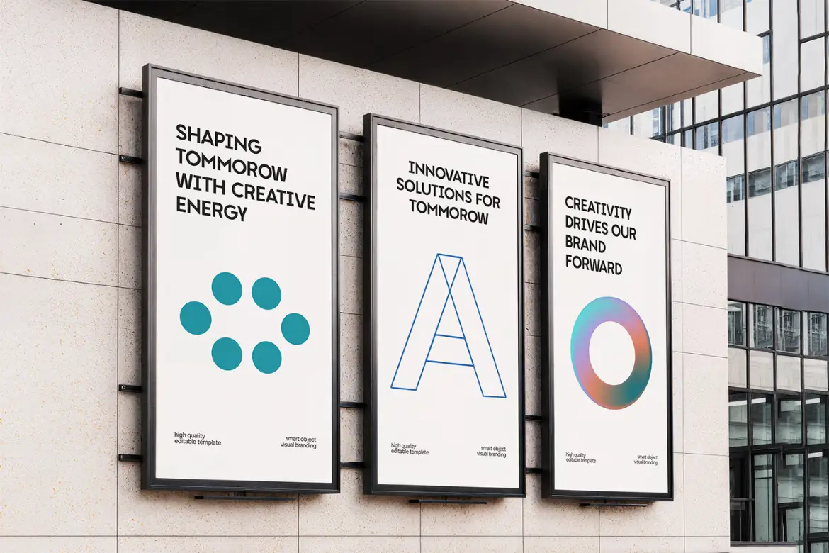 %title插图%num 5套街头广告牌横幅海报模型PSD样机