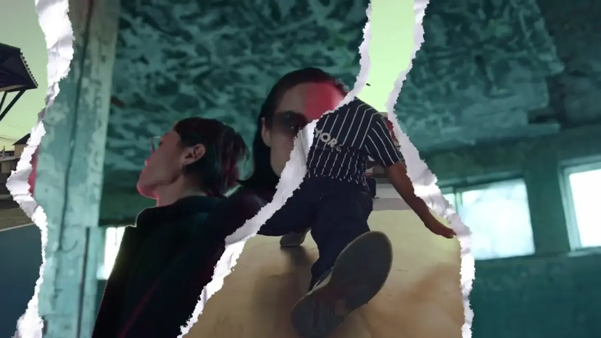 纸张翻页转场AE模板 Paper Transition