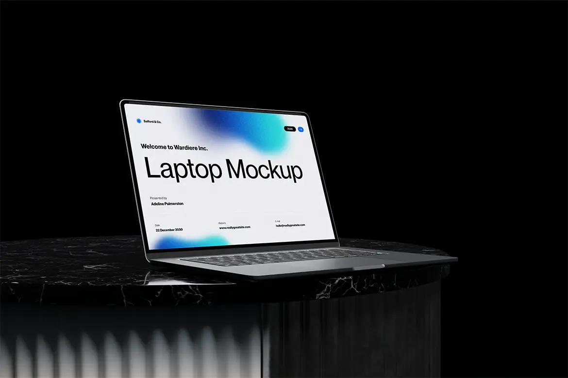 高品质笔记本电脑PSD样机模板 High Quality Laptop Mockup Set