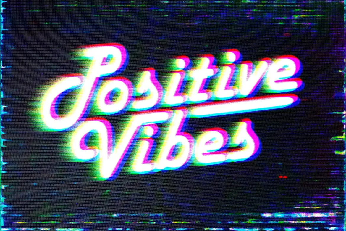 破损磁带文字特效PSD模板 Damaged Tape Text Effect