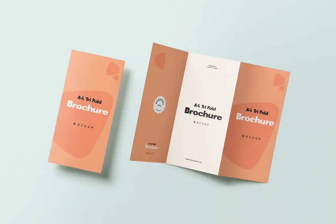 三折页宣传册样机PSD模板 Tri Fold Brochure Mockups